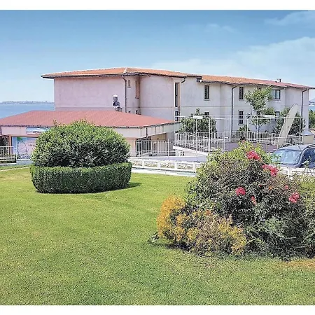 Two-bedroom In Appartement
